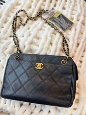 Chanel Quilted Kaviar CC Schultertasche Damentasche Schwarz GHW