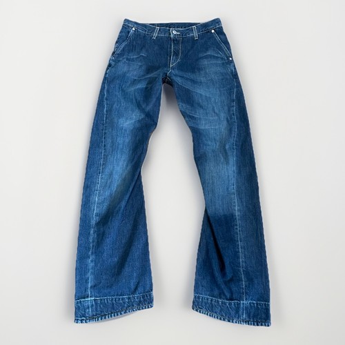 Levi engineered twist - levi’s,