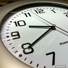 NEU: 35cm XXL Wanduhr