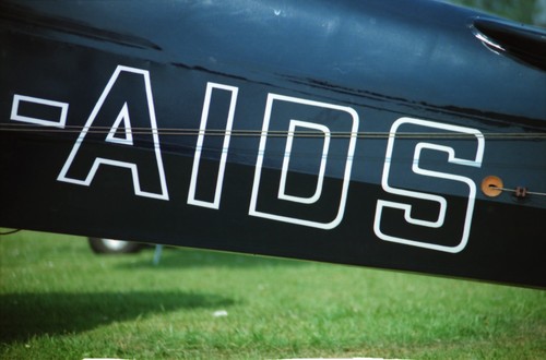 Negativ aids havilland - g-aids,