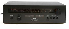 AKAI AT-2200 Vintage Stereo HiFi-Tuner Verstärker. Sehr Guter Zustand