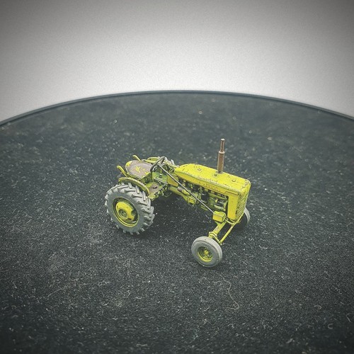 Traktor modell 87 - traktor, in