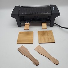 Bestron Raclette für 1 bis 2 Personen, Mini Tischgrill mit zwei Pfännchen, zwei 