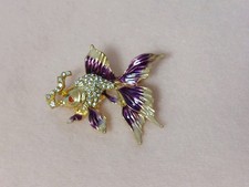Schmuck Brosche Goldfisch Lila