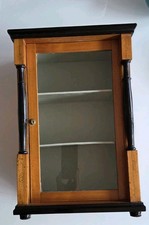 Kleine Biedermeier Vitrine Kirschholz Säulen schwarz Kirschbaum Rar antik