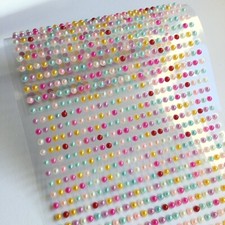 702 Runde Halbperlen Selbstklebend Perlen 3mm Bordüre Basteln Verzieren Bunt