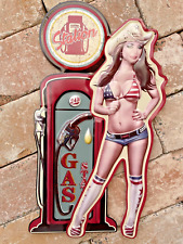Blechschild Gas Pump Pin Up