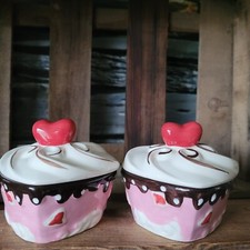 2 x  Cupcakes Muffin Cupcake