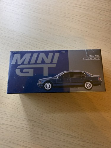 Mini bmw 750il - bmw, e38