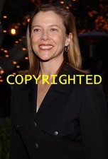 ANNETTE BENNING hot CANDID