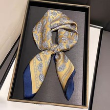 Edles Damen Halstuch 70x70 cm