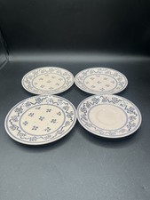 4 Johnson Brothers Laura