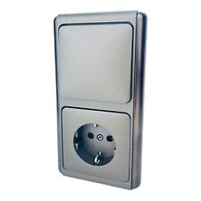 Gira 167610 Kombischalter / Taster & Steckdose / Fläche / Braun met. / Bronze