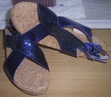 TOLLE SANDALETTEN 40 BLAU