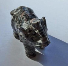 *Elefant in aus Fossil - Achat Brasilien Handarbeit Glücksbringer Ausstellung