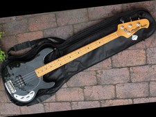 Sterling musicman ray34ca - sterling,