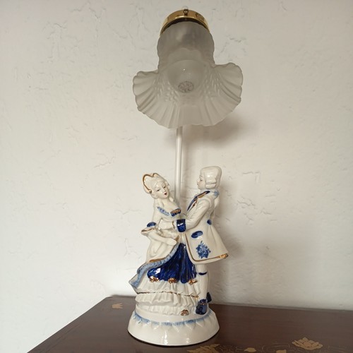 Figuren-Tischlampe