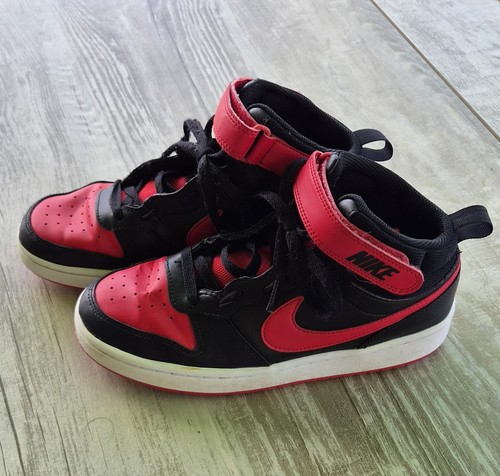 Nike court borough mid - court,
