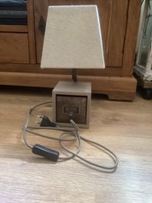 Originelle Tischlampe mit