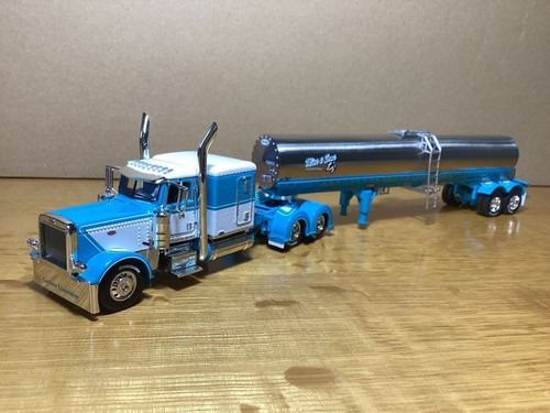 Dcp peterbilt 389 with - 1/64,