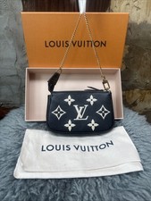 Louis Vuitton Mini Pochette