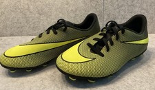 ⭐️Nike Kinderschuhe Fussballschuhe mit Stollen⭐️Stollenschuhe⭐️Gr 37,5 UK 4,5