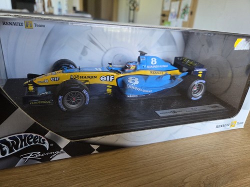 Hot wheels racing renault - wheels,