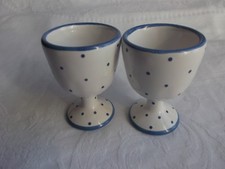 2x Eierbecher cremfarbig mit