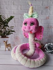 Schlange Jahreszeichen 2025