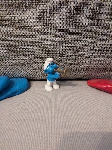 Schlumpf mit trompete - schlumpf,