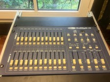 Lichtsteuerpult/-controler *** Showtec Showmaster 24