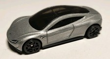 *Hot Wheels Tesla Roadster (126)*
