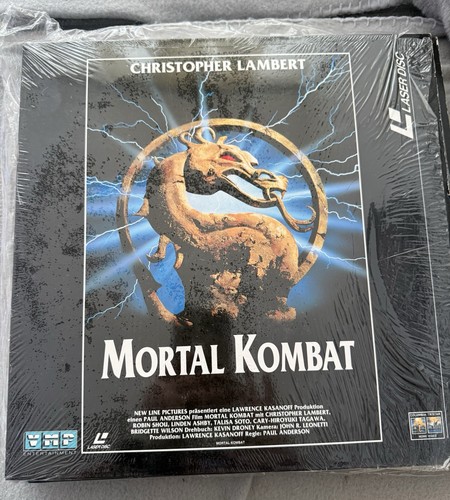 Laserdisc mortal kombat - •,