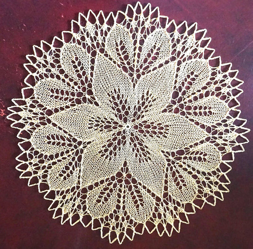 Decke 26cm handarbeit ddr - decke,