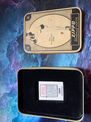 Zippo lighter the varga girl - lighter,