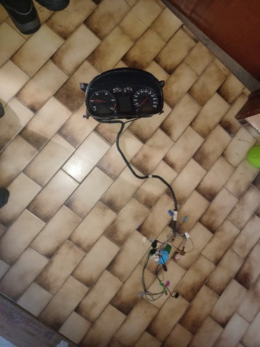 2001 kombiinstrument - t4,