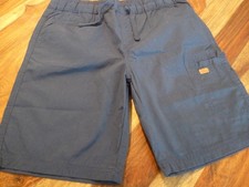 Sehr dünne, leichte Shorts