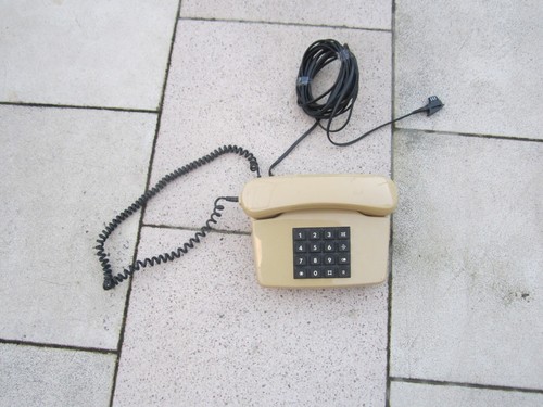 Altes tasten telefon von - tasten-telefon,