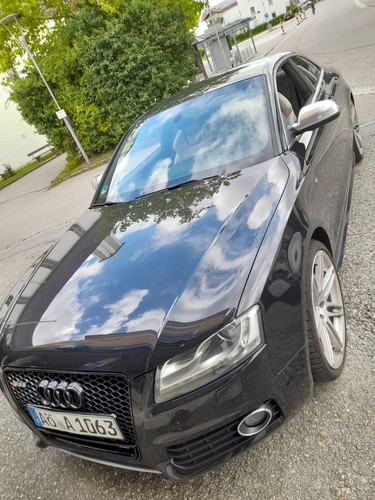 Audi 4 2 - s5, v8