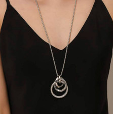 Kette mit Anhänger rund Ringe Schlangenkette Damenkette silber modern groß lang