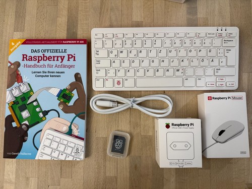 Raspberry 400 - pi,