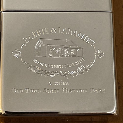 Klassisches altes zippo box - in,