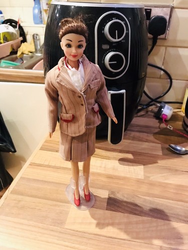 Seltene emirates barbie puppe - seltene,