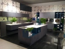 Einbauküche STAR Oxidgrau Musterküche Betonoptik grau Stahlblau Wandeinbau