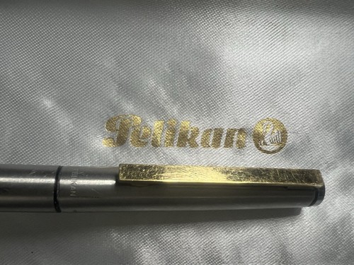 Pelikan füllfederhalter p560 - pelikan,