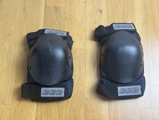 K2 Knie Schoner Protektoren Set Schwarz ca. 20 cm Skaten Inliner BMX Skateboard