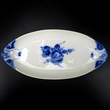 Royal Copenhagen Porzellan Beilagenplatte Serie Blaue Blume Glatt 10/8124 1.Wahl
