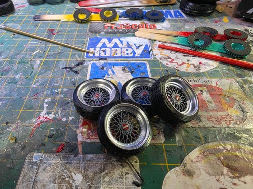 Bbs pre painted grey - 1/18,
