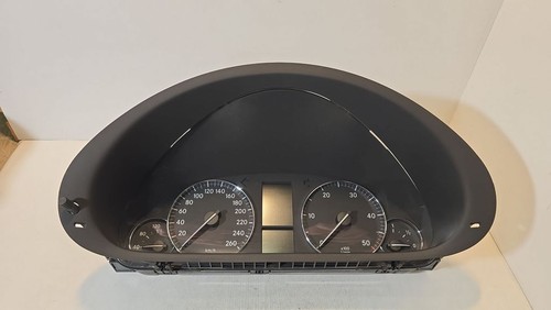Mercedes benz w203 - c,