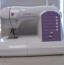 Nähmaschine Singer Curvy 8763 , voll funktionstüchtig, guter Zustand